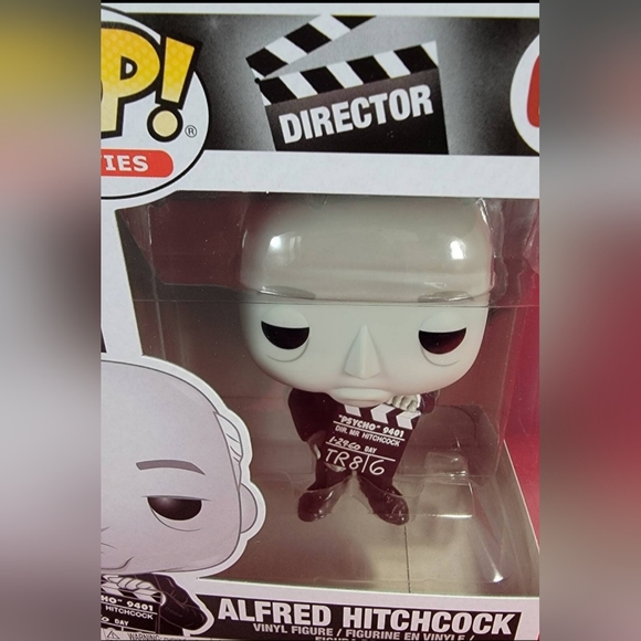 Alfred Hitchcock funko # 624 (nib) With pop protector - Picture 3 of 7